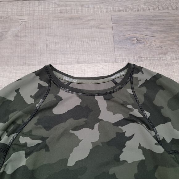 Lululemon Size 10 Camo Long Sleeve Running Top Thumb Holes Crew Neck Camouflage - Picture 3 of 6